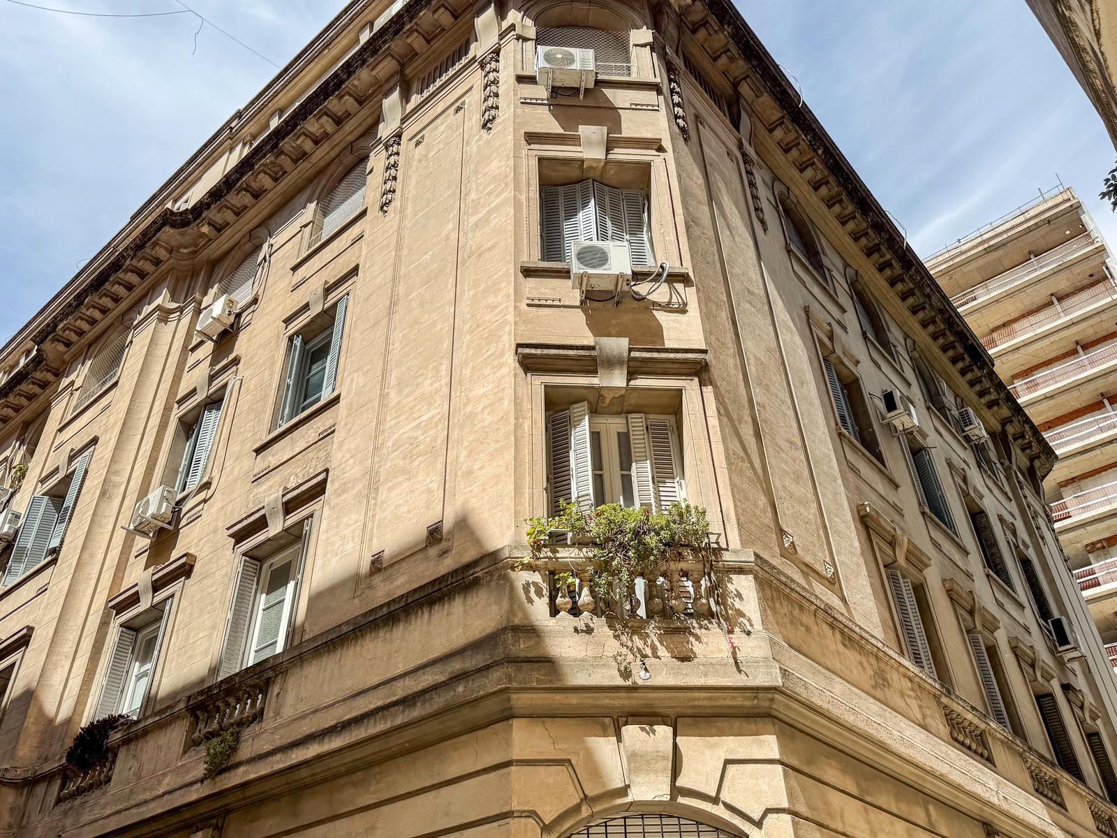 7749228_47306794892913896757264500330549333603064212825509345841468507602593683618752.jpg edificio